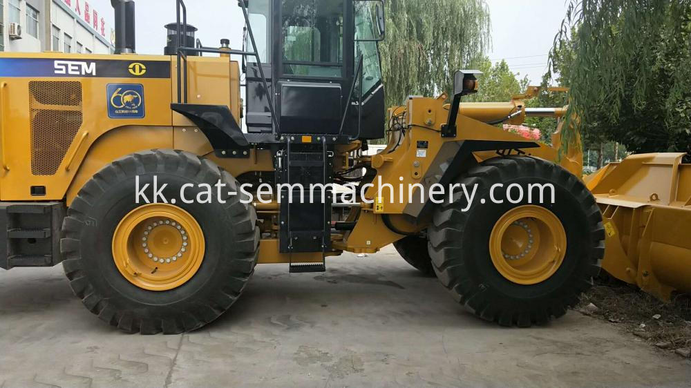 Sem680d Дөңгелекті Loader 6 Sem680d Wheel Loader 6